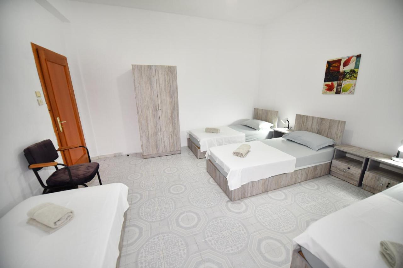 12 B&B Shkoder Exterior photo